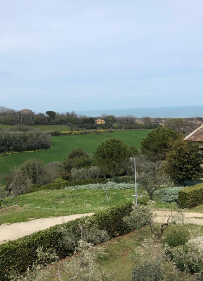 Il Castellano Vacanze Porto SantʼElpidio Esterno foto